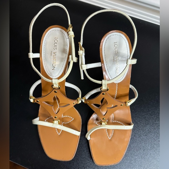 Louis Vuitton wedge heel sandals.  Slight wear on bottom of sandals. Size 7 (37) - Picture 1 of 13